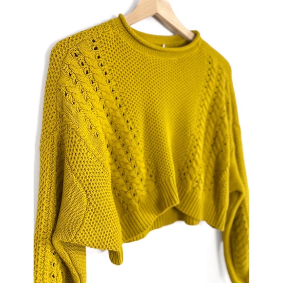 BDG Urban Outfitters Oversized Chunky Knit Cropped Sweater, Chartreuse Green -XS - Picture 3 of 10